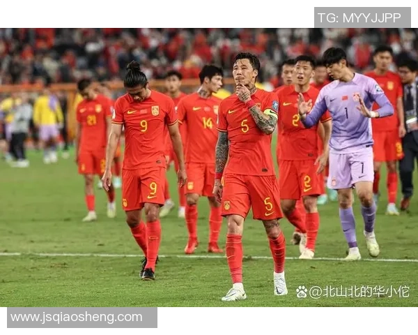 成都足球队在世界杯预选赛中的战术分析与表现评估 成都足球队在世界杯预选赛中的战术分析与表现评估