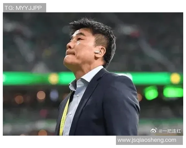 足球明星李明的儿子成长记：从小球员到未来的足球希望之星