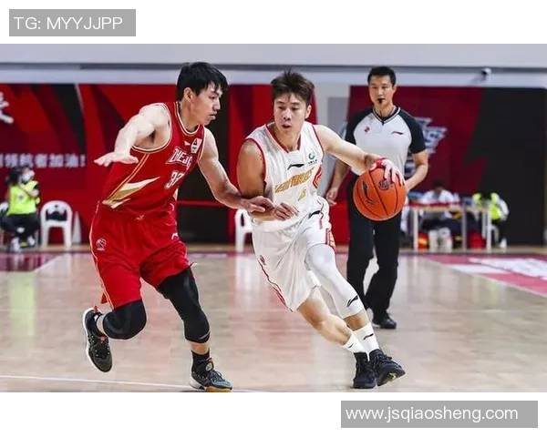 深圳篮球队以86分领跑大师赛积分榜展现强劲实力