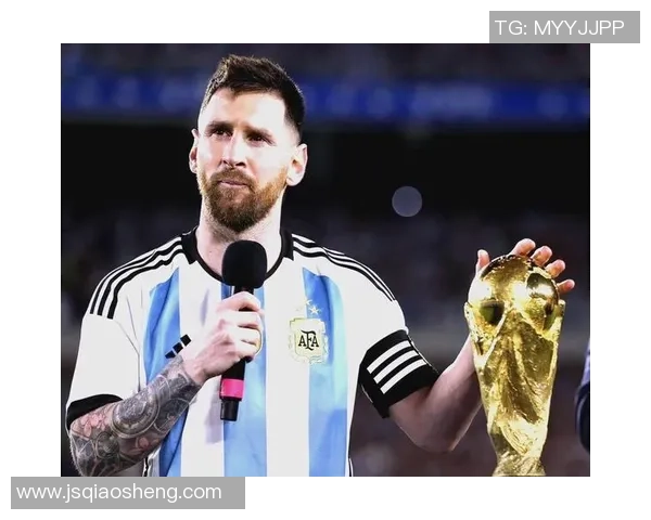 足球巨星荣耀时刻回顾见证他们如何赢得无数奖项与赞誉