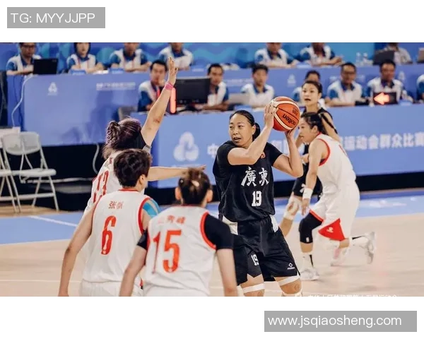 广州篮球队在联赛中的速度优势分析与表现点评